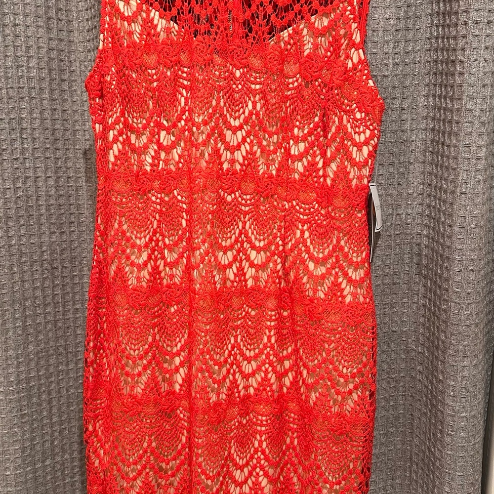 Red Lace Sleeveless Dress